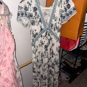 Max Studio White and Green Puff Sleeve Sundress